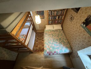 Room - Vrbo Property (Saint-Michel-de-Chabrillanoux)