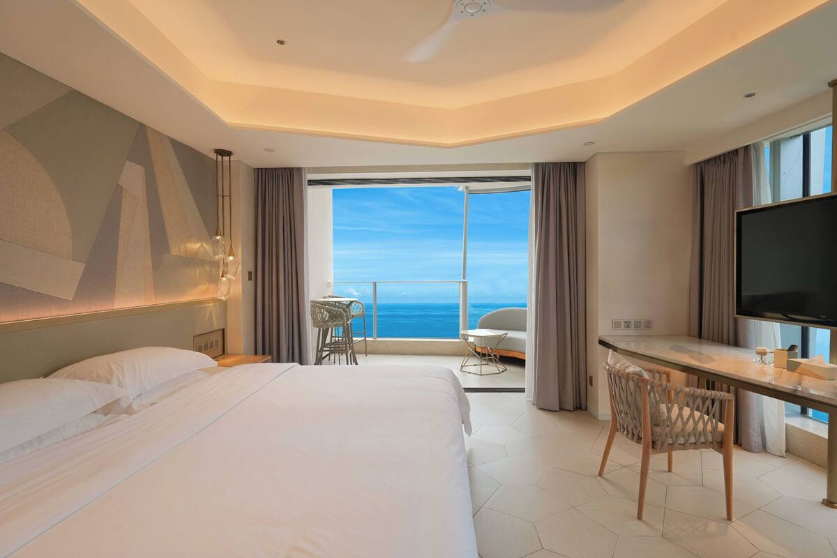 Economy Suite | WiFi (free), bed sheets