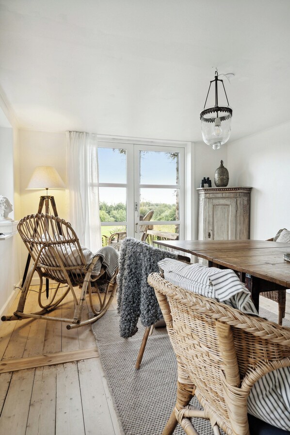 Interior - Nature-close home near beach at Limfjorden (Thyholm)