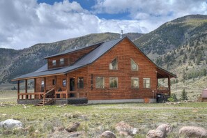 Exterior - New Listing! Remodeled Mountain Cabin | OHVs Welcome | Views of Bristol Head (Creede)