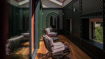 Suite, 1 Bedroom | Terrace/patio