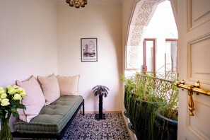 Suite Luxury, non fumatori, vista cortile | Balcone