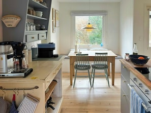 Oven, dishwasher, coffee/tea maker - Summer house by Camønoen trail on Bogø (Bogø By)