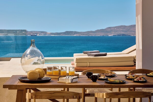 Villa Soleil Milos - Delmar Collection - Milos
