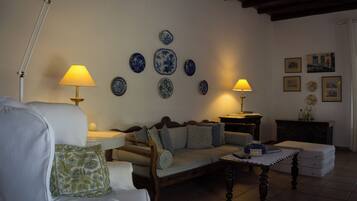 Villa Soleil Milos - Delmar Collection | In-room safe, soundproofing, iron/ironing board, free cots/infant beds