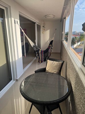 Interior - Costa Azul Oasis｜Balcony+Pool+BBQ｜Next to La Vela (Porlamar)