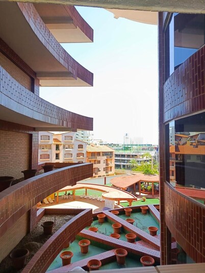 Costa Azul Oasis|Balcony+Pool+BBQ|Next to La Vela