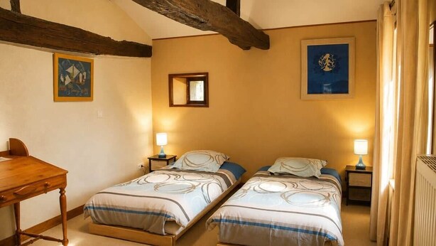 4 bedrooms, WiFi - "La Tricherie" Vacation Rental in the Gers (Crastes)