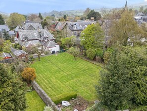 Property grounds - Edengrove (Aberfeldy)