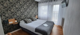 Louis Hotel