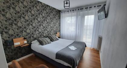 Louis Hotel