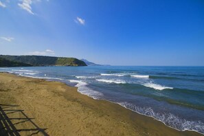 Beach - la capannina rooms (Procida)