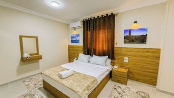 Deluxe Suite | Premium bedding, pillowtop beds, minibar, in-room safe