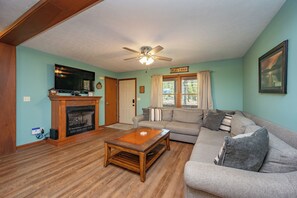 Living area - New! Lake Area Chalet w/ Hot Tub (Swanton)