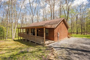 Exterior - New! Lake Area Chalet w/ Hot Tub (Swanton)