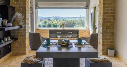 Domaine avec spa complet dans la vallée du Treja
