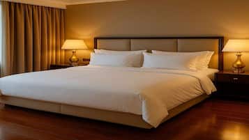 Economy Double Room, Balcony, Garden View