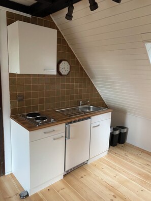 Private kitchen - Vrbo Property (Dommershausen)