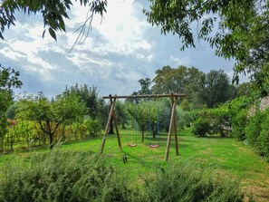 Children’s area - Violetta Apartment near Lucca (Segromigno in Monte)
