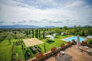 Pool - Apartment with view in Segromigno in Monte (Segromigno in Monte)