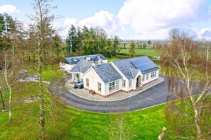 Exterior - Turner’s Corner | Hot Tub Retreat, Escape Ordinary (Aghadowey)