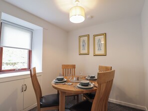Dining - 3 Bruaich Cottages (Strathpeffer)