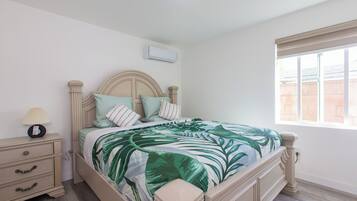 1 quarto, Wi-Fi de cortesia, roupa de cama