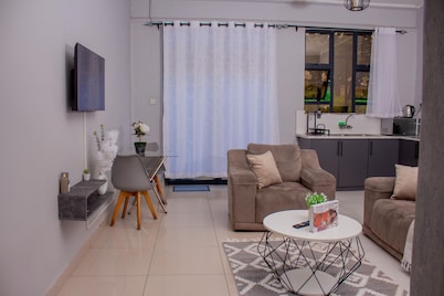 Newly Built One-bedroom Apartment in Kariba Heights - 2381