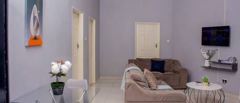 House | 1 bedroom