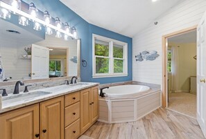 Bathroom - Round House/GolfCart/BeachAccess/FamilyFriendly (Harrison)