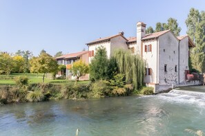 Exterior - Morgana Double Room with Shared Pool, Wi-Fi, and Air Conditioning (Piombino Dese)