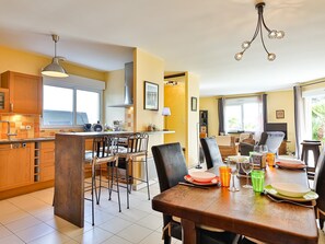Dining - La Stella - Three Bedroom House, Sleeps 6 (Landevieille)