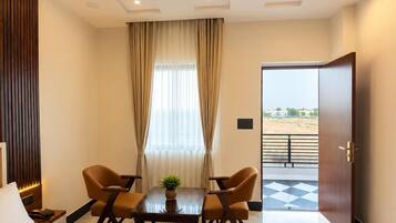 Coffres-forts dans les chambres, bureau