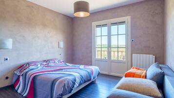 2 habitaciones, wifi gratis y ropa de cama