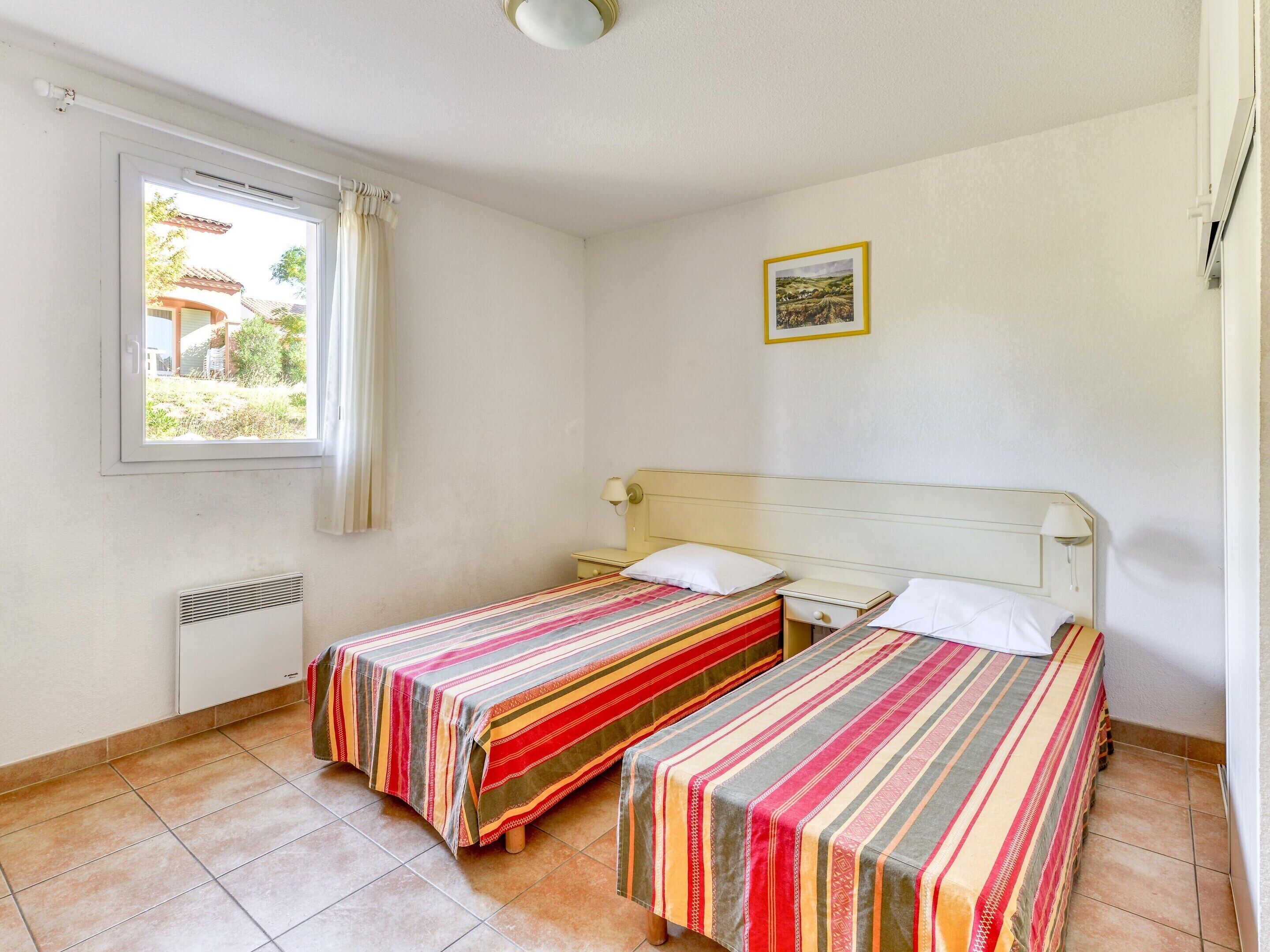 House | 4 bedrooms, bed sheets