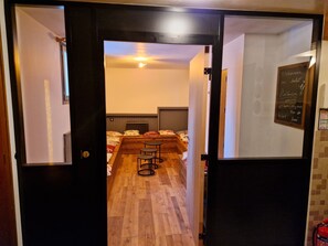 Interior - Holiday Home 'Chalet Antonin La Plagne 1800' with Mountain View, Private Garden and Wi-Fi (La Plagne-Tarentaise)