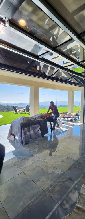 Terrace/patio - Rancho Del Sol.  An off-grid luxury retreat. (Poway)