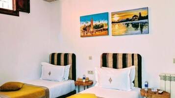 Habitación estándar con 2 camas individuales, patio, vista a la ciudad | Spa | Baño turco o hammam, tratamientos corporales y envolturas corporales