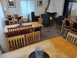 Dining - Ekängen Garde (Ljugarn)