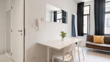 Apartment | Dining