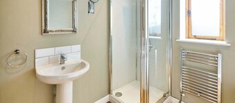 Host & Stay | The Tiled Cottage
