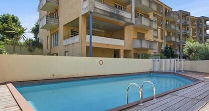 Functional Holiday Base in Grasse