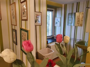 Interior - Cottage, sauna, billiards, 4 bedrooms, 3 bathrooms. Families or friends. (Chiny)