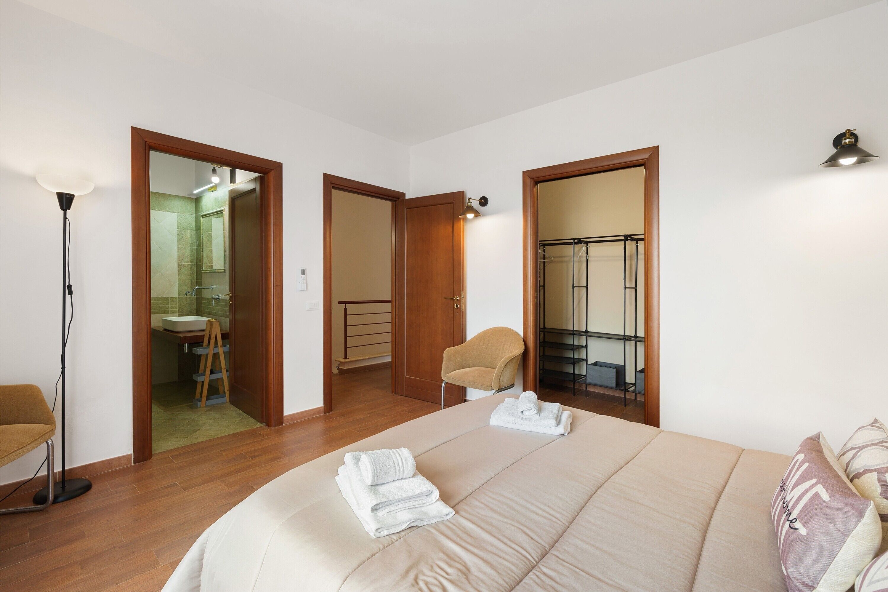 3 Schlafzimmer, Bügeleisen/Bügelbrett, WLAN, Bettwäsche