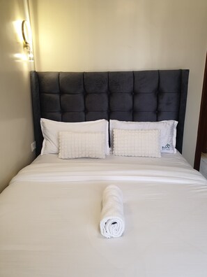 2 Schlafzimmer, Bügeleisen/Bügelbrett, WLAN, Bettwäsche
