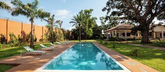 Native Hotels