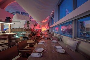 Dining - ASPERA HIGH-ALTITUDE GARDEN PANORAMIC (Chongqing)