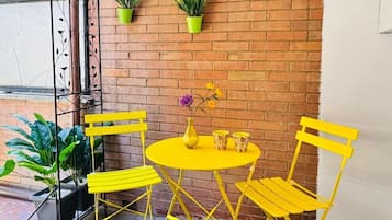 Exclusive-Doppelzimmer | Speisen im Freien