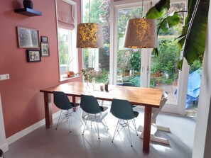 Dining - Vrbo Property (Haarlem)