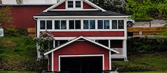River House on Millen's Bay, Cape Vincent, NY - Where the River Sets the Pace!